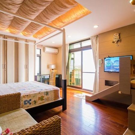 宜人生活溜滑梯親子民宿 Easylife B&B Дуншань Экстерьер фото
