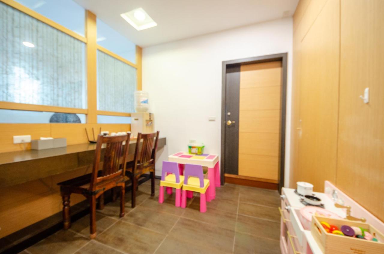 宜人生活溜滑梯親子民宿 Easylife B&B Дуншань Экстерьер фото