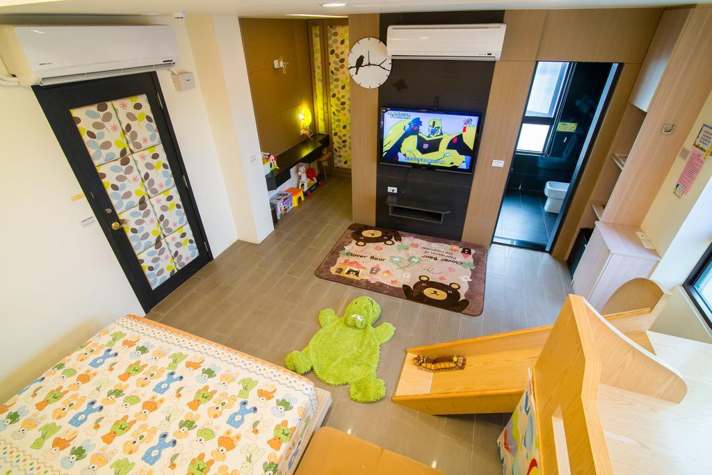宜人生活溜滑梯親子民宿 Easylife B&B Дуншань Номер фото